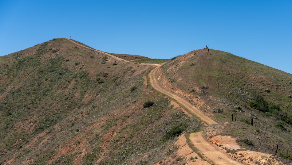Trans-Catalina-Uphill.jpg